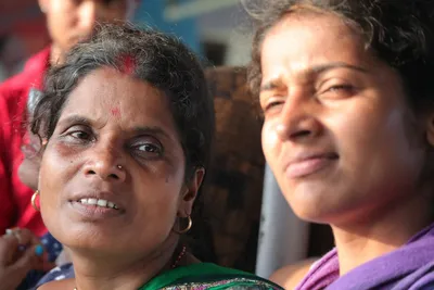 Индусы в детдоме: У вас не так много брошенных детей