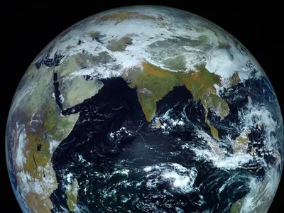 Самый красивый снимок Земли, рассвет с борта МКС и буря на Нептуне: новые  космические фото - 13.01.2021, Sputnik Казахстан