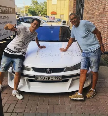 В Нижегородской области продают реплику Peugeot 406 из фильма «Такси» -  Рамблер/кино