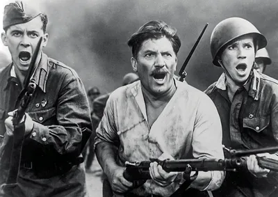 Россияне назвали «В бой идут одни старики» любимым фильмом о Великой  Отечественной войне - новости кино - 9 мая 2021 - Кино-Театр.Ру