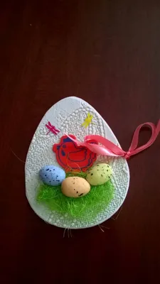 3d яйца и праздничные украшения создают фон счастливого пасхального  праздника, счастливой пасхи открытка, фон приветствия, золотое яйцо фон  картинки и Фото для бесплатной загрузки