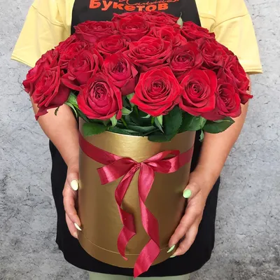 Розы в коробке, артикул: 333025469, с доставкой в город Тольятти
