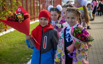 Фото звезд с детьми в школе 1 сентября - Экспресс газета