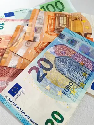 The new €20 and its security features - YouTube