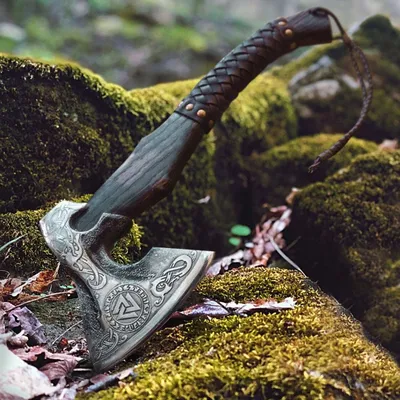 Traditional Viking Battle Axe – vikingarmoury