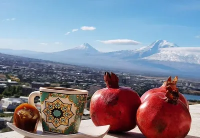 Бари аравот любимые армяне ) 😍 🔆 🍰 ☕ пусть этот день будет наполнен  только положительными эмоциями!) :-)✨.. | ВКонтакте