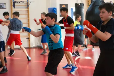 Занятия тайским боксом для детей в Екатеринбурге - тренировки муай-тай в  спортивном клубе