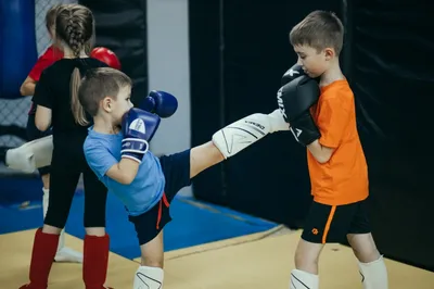 Бокс для детей на Каширском шоссе - Секция бокса в Фитнес-клубе МИЛЛЕНИУМ -  Москворечье
