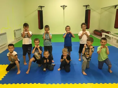 Занятия боксом для детей от 7 лет ∣ Боксерский клуб Октябрь