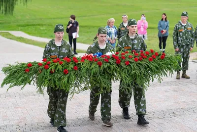 Около 400 детей и подростков приняли участие в двух детских  военно-исторических сборах «Бородино-2023» — Новости в Поставах