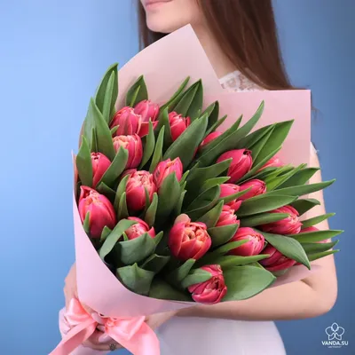 Букет из тюльпанов и лаванды - заказать доставку цветов в Москве от Leto  Flowers