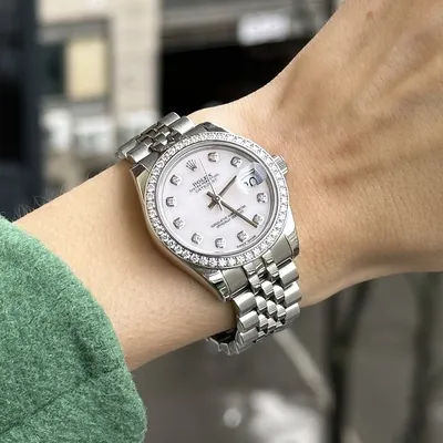 Часы Rolex Datejust 31mm розовый перламутр купить в Москве за 1 300 000  руб. Женские Нержавеющая сталь и золото С историей