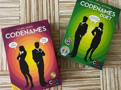 Codenames Pictures is better than the original - The Board Game Family