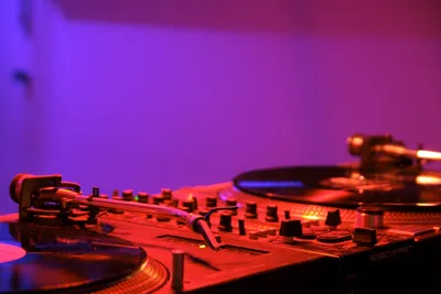 DJ-Pult Stock Photo | Adobe Stock