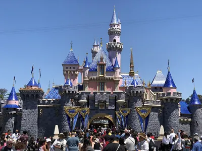 The Ultimate Guide to Anaheim's Disneyland Resort - Roadtrippers