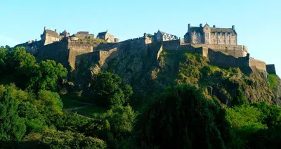 Шотландский герб над входом в Эдинбургский замок Stock Photo | Adobe Stock