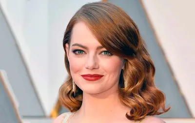 Emma Stone Looks Unrecognizable With Long Black Hair in the First Look From  Her New Movie