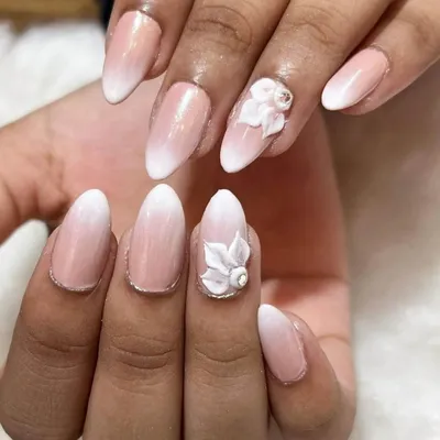 The \"Invisible\" French Manicure Exudes Chicness | Hypebae