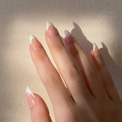 32 French Manicure Designs To Modernize The Classic Mani