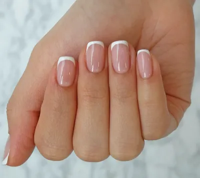 What Is The Modern French Manicure?