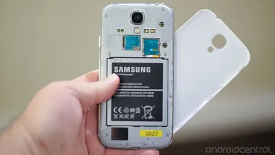 Samsung Galaxy S4 preview: a bigger, faster upgrade to the world's most  popular Android phone | The Verge