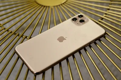 I downgraded to an iPhone 11 Pro Max – and I'm not missing much