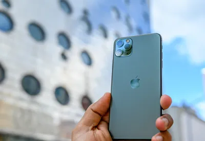 iPhone 11 Pro and iPhone 11 Pro Max: the most powerful and advanced  smartphones - Apple