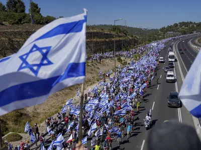 The Israeli Flag, Jewish Holiday Gifts | Judaica Web Store