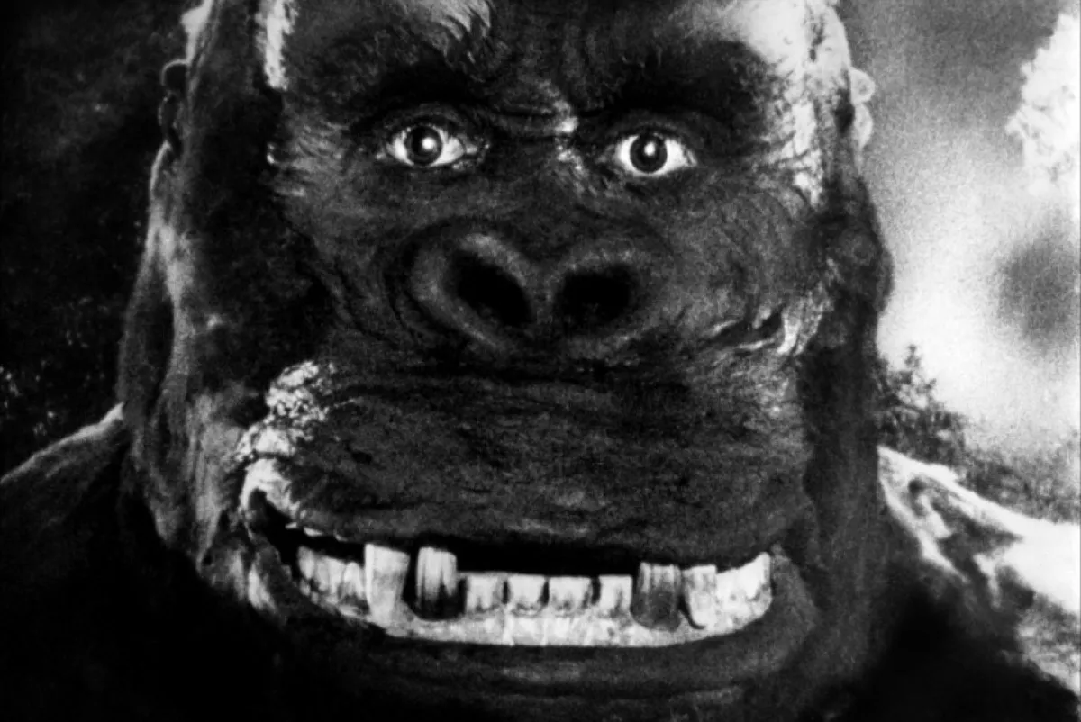 King kong песня. Первый Кинг Конг 1933. Кинг Конг 1993.