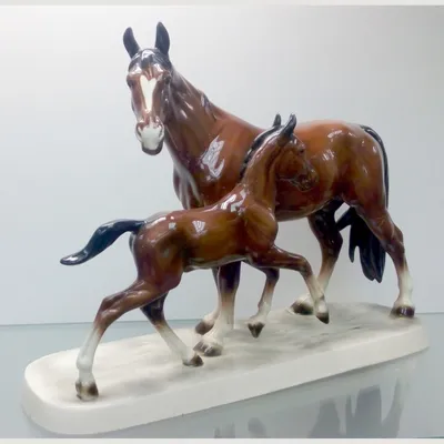 Lanard: Игр.н-р \"ROYAL BREEDS\", лошадь 17,5см с жеребенком 11,25 см в  ассорт.: купить игрушечный набор для девочек в интернет-магазине Marwin |  Алматы, Казахстан