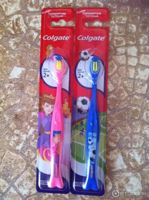 Зубная щетка для детей стоковое фото. изображение насчитывающей дети -  106483712