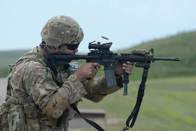 Реальное Американских Солдат В Армии Борьбе С Форма Или Acu — стоковые  фотографии и другие картинки Вооружённые силы - iStock