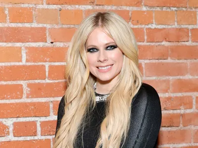 Who Is Avril Lavigne Dating? | POPSUGAR Celebrity