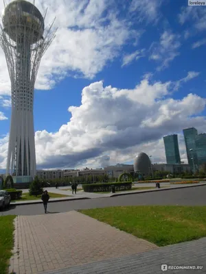 Памятник Байтерек, Астана