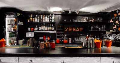 Праздничный интерьер караоке-бара в стиле 1950-х – проект бюро ARCHPOINT |  Читать design mate