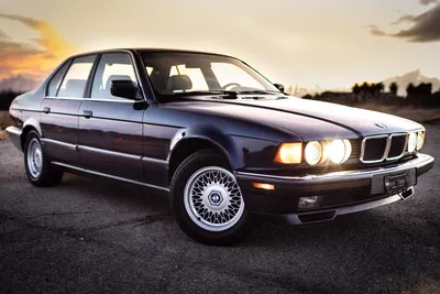 Pristine 13k Mile 2000 BMW 740iL Wants A New Home But No One Is Willing To  Pay The Price | Carscoops