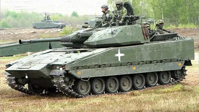 Выпуск боевых машин пехоты увеличат еще на 30 процентов - Российская газета