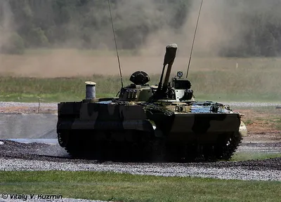 Сотня боевых машин, тысячи военных — будут крупные учения. Фото из Баткена  - 12.03.2021, Sputnik Кыргызстан