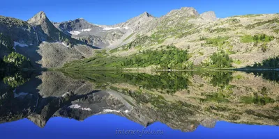 фото панорама большого разрешения для широкоформатной печати крым летний  пейзаж Стоковое Фото - изображение насчитывающей зеленый, остров: 223962070