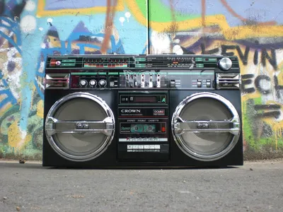 Boombox used by Public Enemy | National Museum of African American History  and Culture