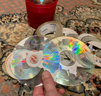 Как уничтожить компакт или DVD диск: простые и сложные способы | Статьи