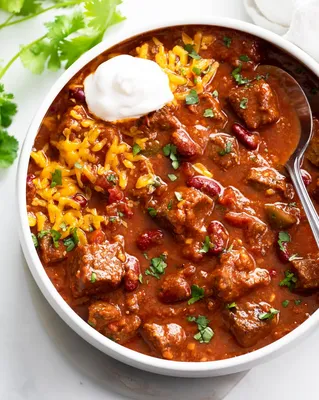 The Best Easy One Pot Beef Chili with Beans Recipe - Mindy's Cooking  Obsession