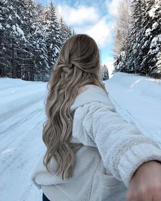 Блондинка со спины зимой - 86 фото