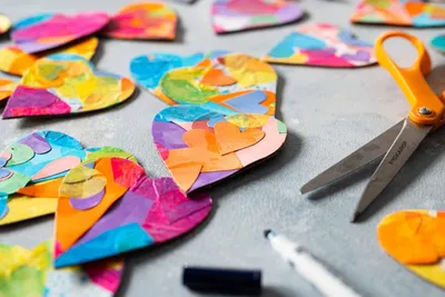 5 DIY Valentine Paper Crafts | Fun365