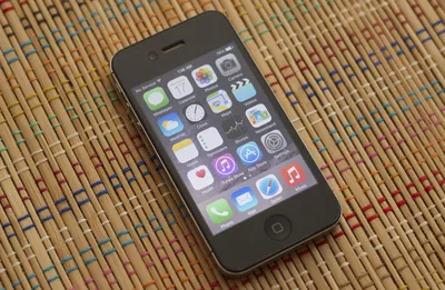 Review: Apple iPhone 4S | WIRED