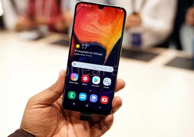 Samsung Galaxy A50 Review with Pros and Cons - Smartprix