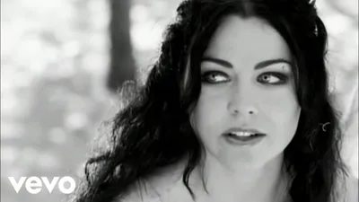 Review: Evanescence's 'Synthesis'