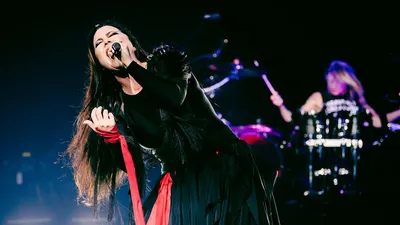 EVANESCENCE's AMY LEE hails SLEEP TOKEN: \"I'm blown away\" | Revolver