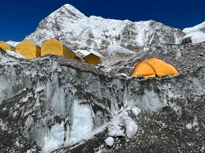 Mount Everest 8848M