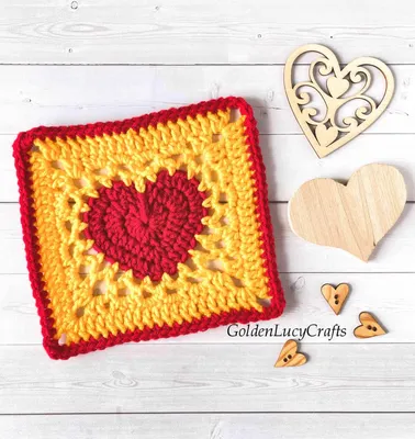 Heart Granny Square Crochet Pattern - GoldenLucyCrafts